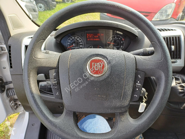 Véhicule utilitaire Fiat DUCATO