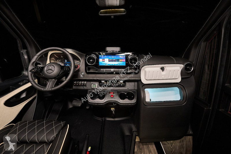 Bedrijfswagen Mercedes 519