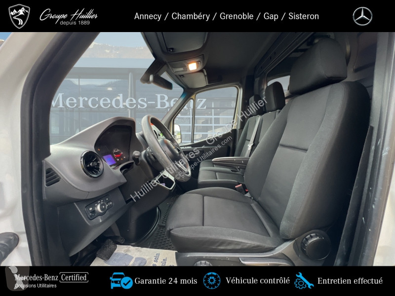 Véhicule utilitaire Mercedes 214 CDI Fg 39S 3T0...