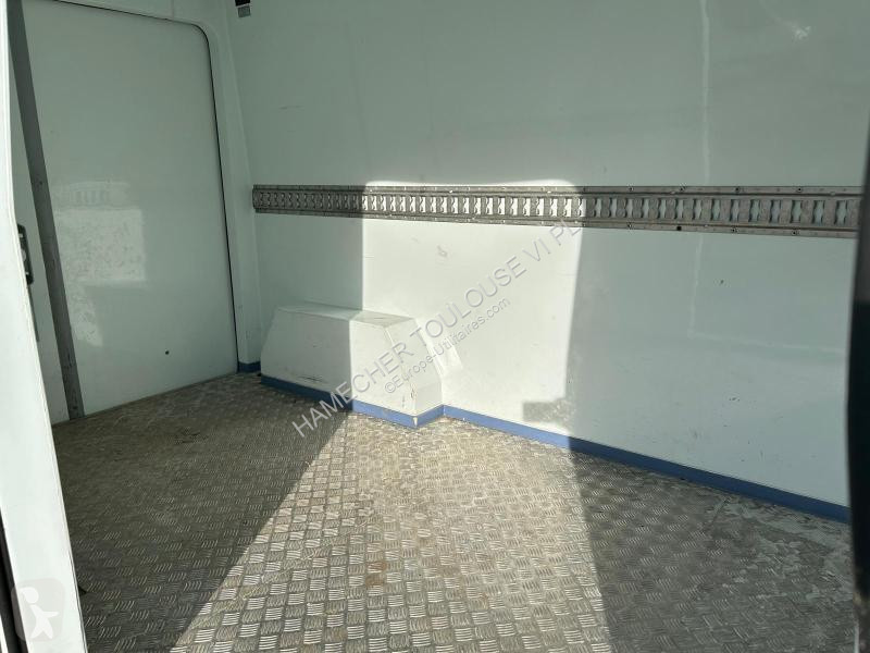 Véhicule utilitaire Citroën 35 L2H2 2.2 BlueHDi...