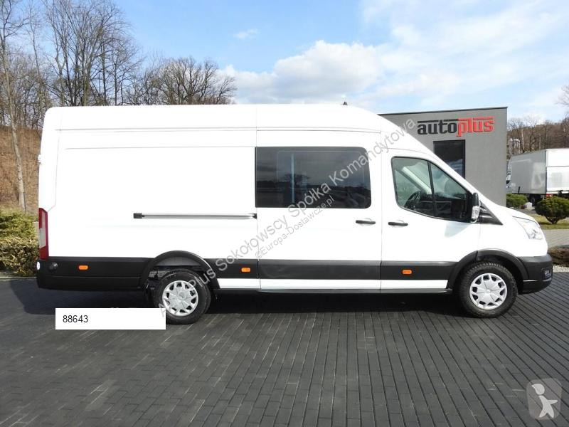 Véhicule utilitaire Ford TRANSIT  FURGON...