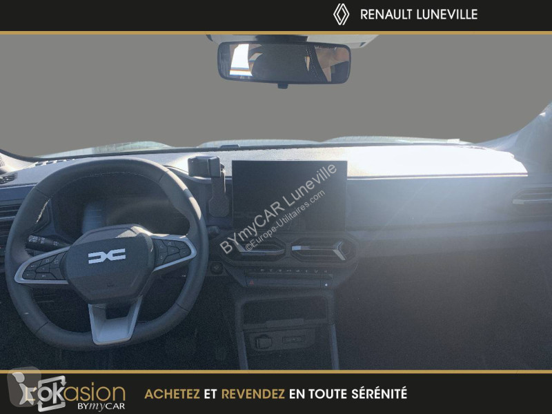 Veicolo commerciale Dacia Duster Hybrid 140 4x2