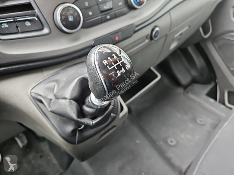 Véhicule utilitaire Ford P350 L2 RJ HD 2.0...