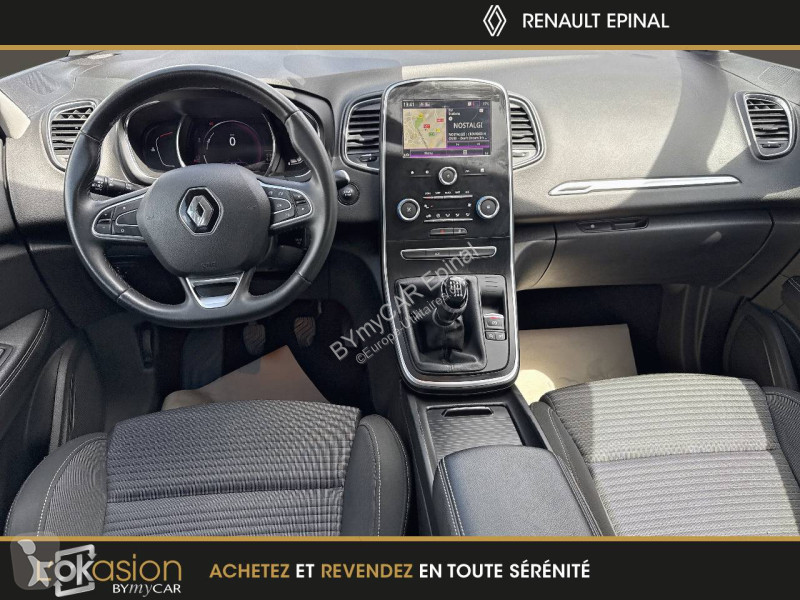 Autoutilitară Renault Grand Scenic Blue dCi 120