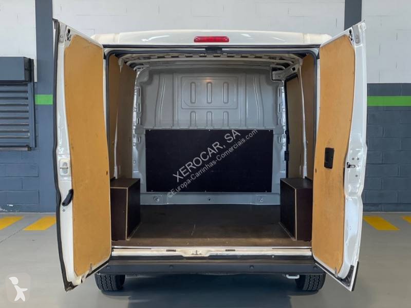 Autoutilitară Peugeot