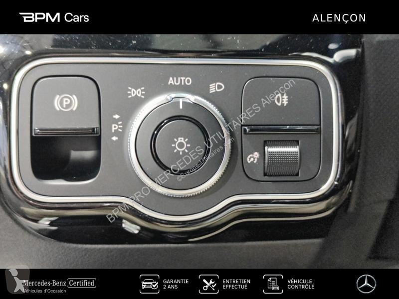 Véhicule utilitaire Mercedes Classe A 220 d...