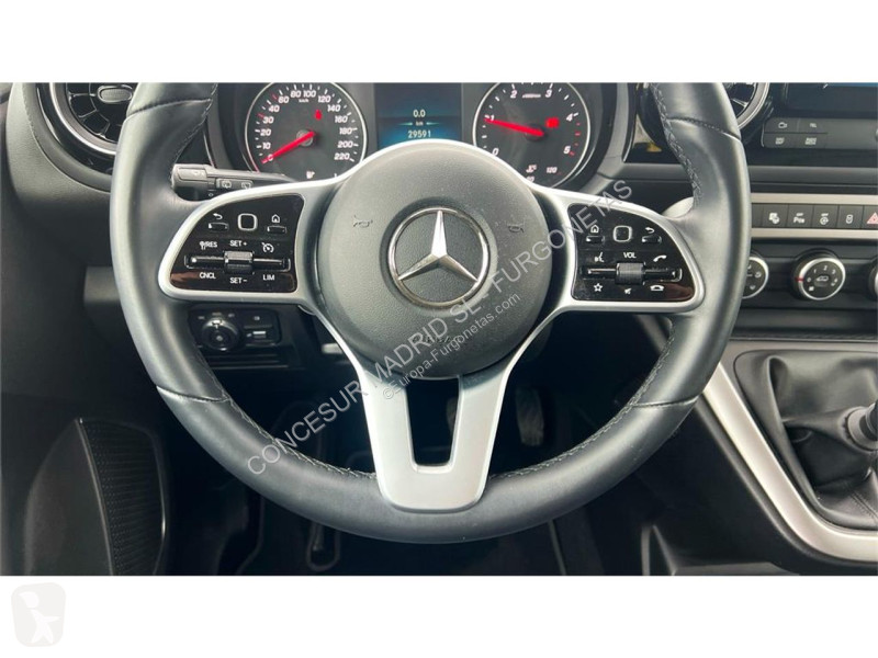 Užitkové vozidlo Mercedes 180 d