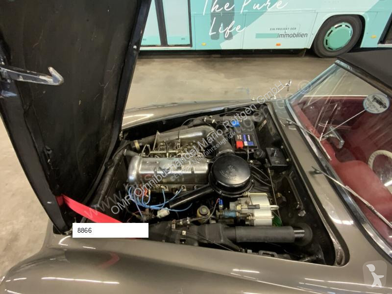 Furgoneta Mercedes 190 SL