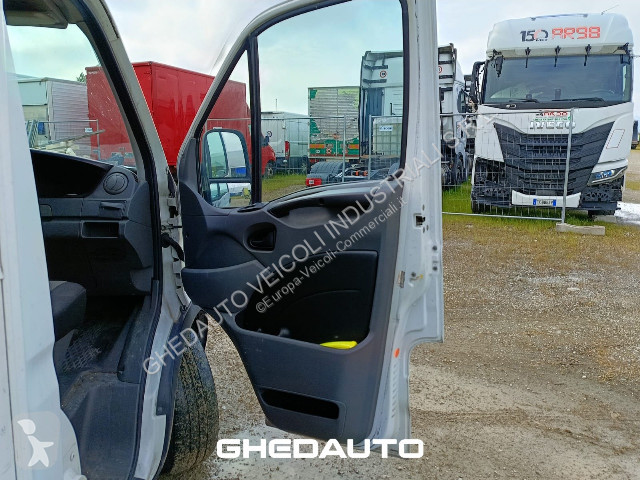 Véhicule utilitaire Iveco DAILY 35S15 - FURGONE...
