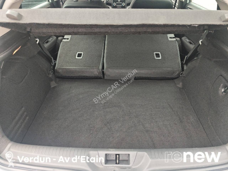 Užitkové vozidlo Renault Mégane IV Berline Blue...