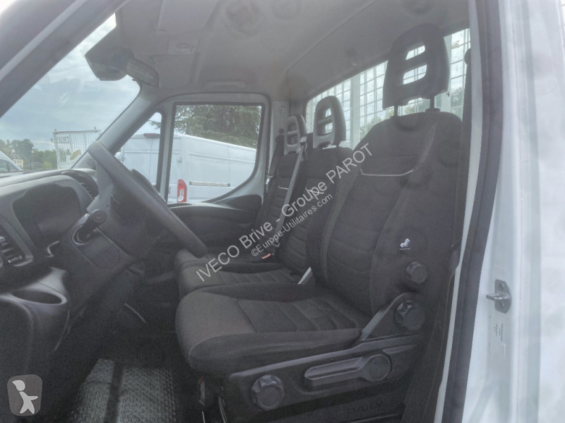 Veicolo commerciale Iveco 35C14 empattement...