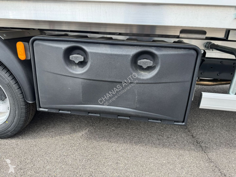 Autoutilitară Iveco 35C16 160CV 3L ALUMINIUM 4M...