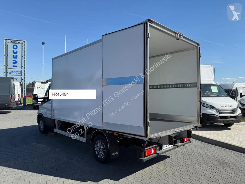 Užitkové vozidlo Iveco 35S18HA8 3.0