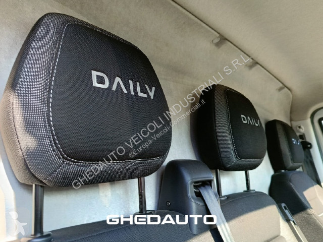 Autoutilitară Iveco Daily V 35.14 2022 - Daily...