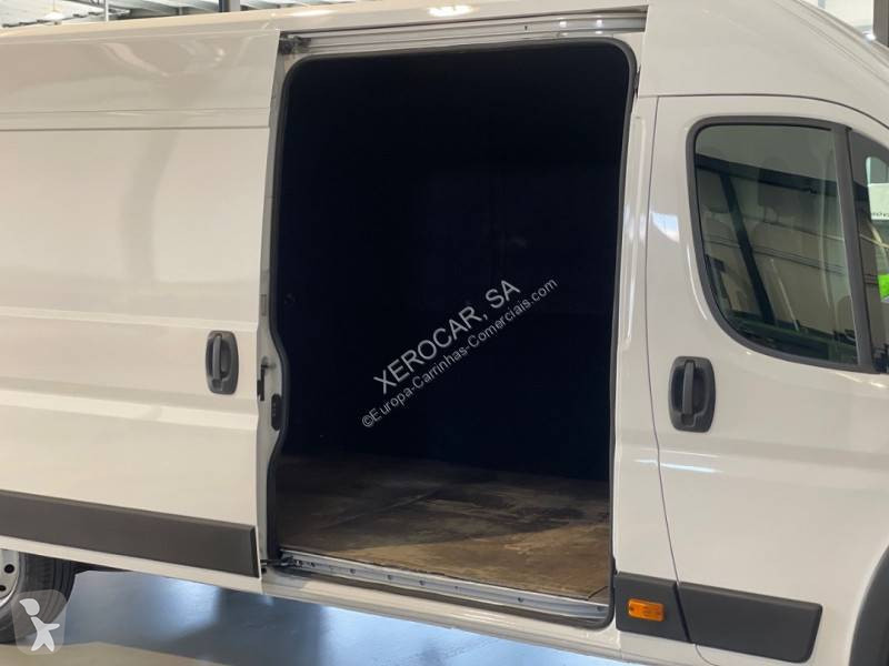 Veículo utilitário Peugeot 2.2 BlueHDi 165HP...
