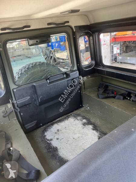Véhicule utilitaire Land Rover