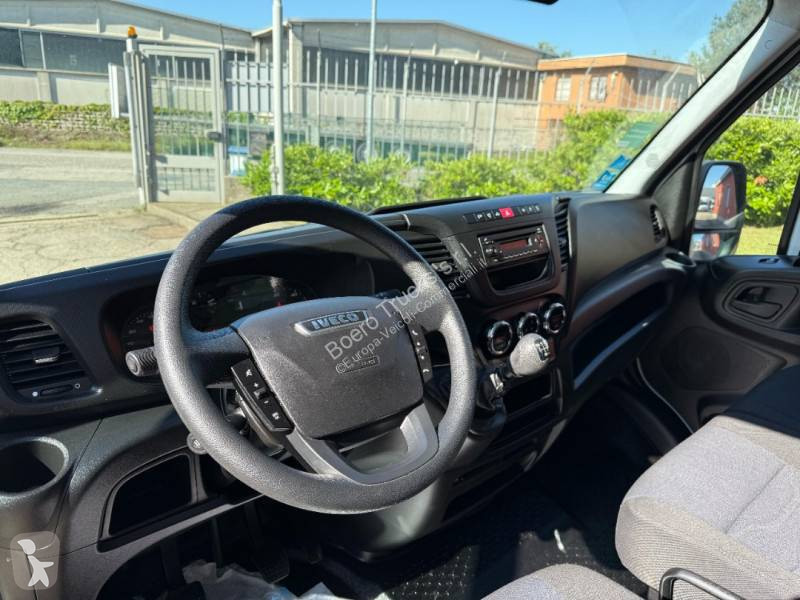 Autoutilitară Iveco
