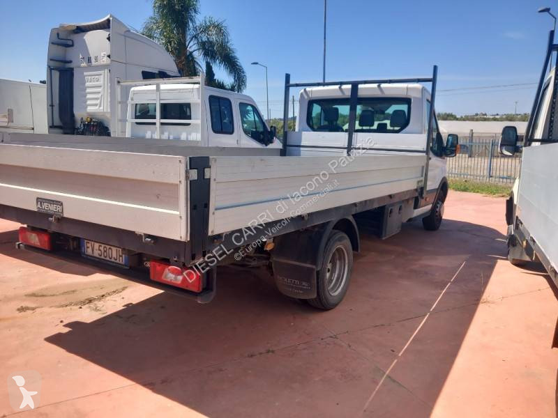 Furgoneta Ford