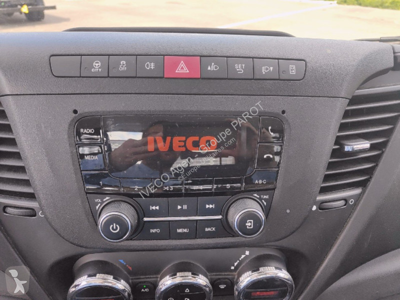 Nyttofordon Iveco 35C16H3.0 Empattement 4100