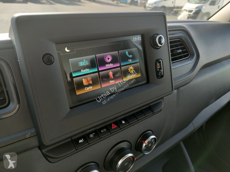 Véhicule utilitaire Renault FRIGO 12M3 145 CV...