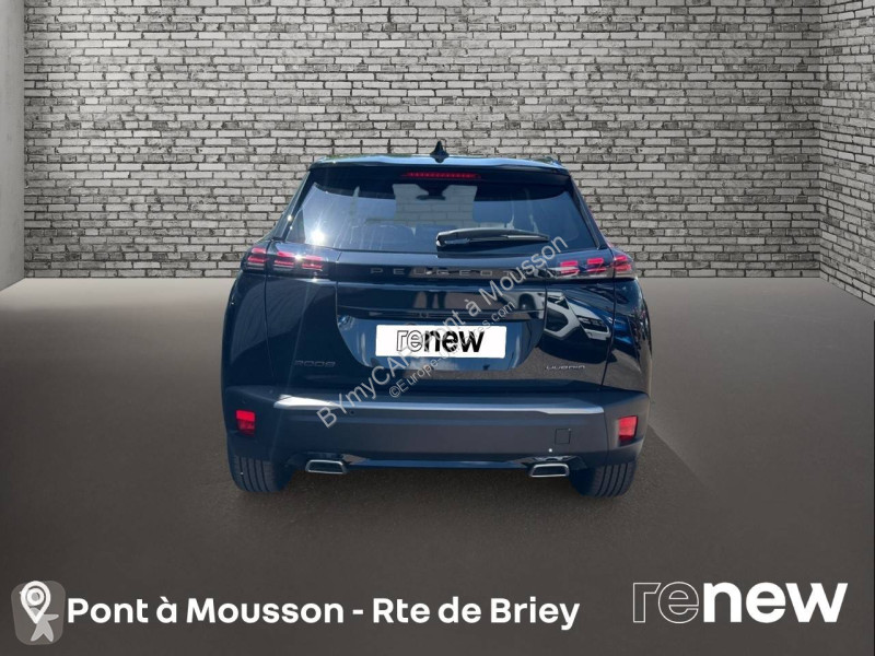 عربة نفعية Peugeot 2008 Hybrid 145 e-DCS6