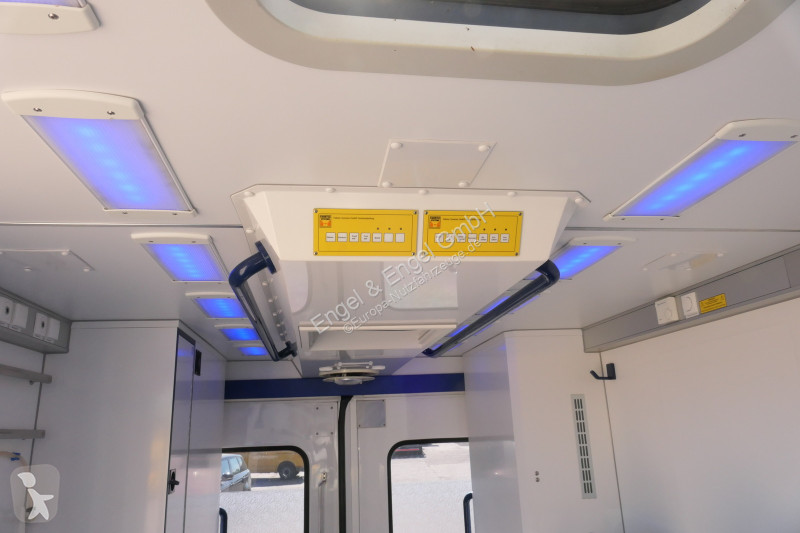 Véhicule utilitaire Mercedes Sprinter 519 CDI...