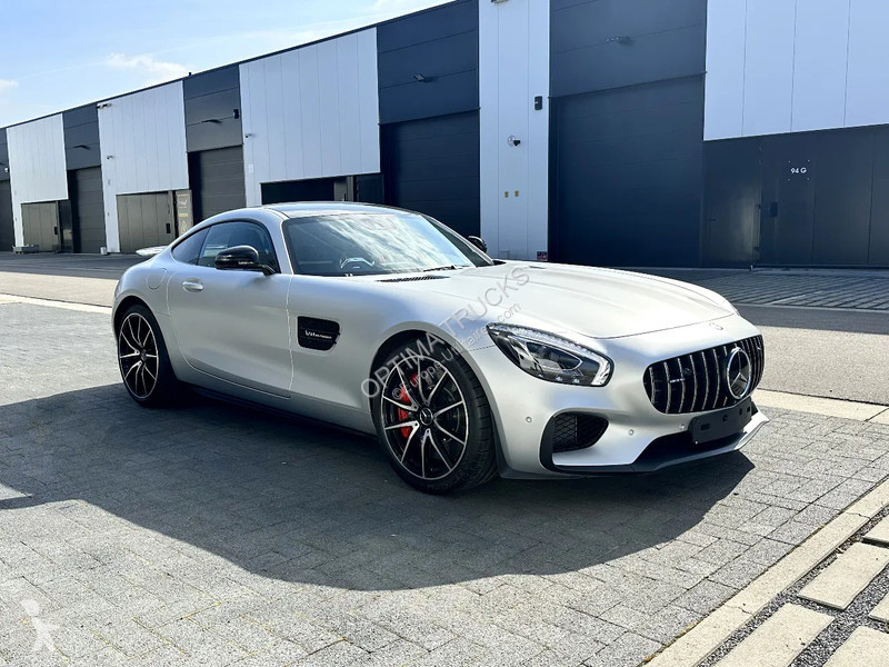 Furgoneta Mercedes S / V8 4.0 L Biturbo (M178)...