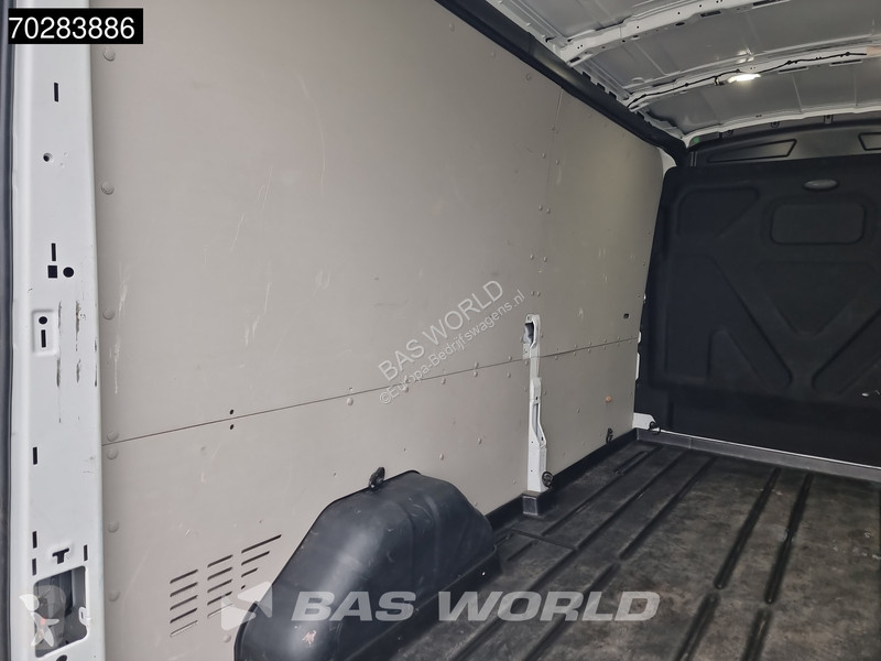 Autoutilitară Ford 130pk L3H2 Airco Cruise...