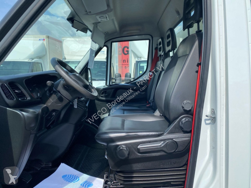 Veicolo commerciale Iveco 35C16H3.0 empattement...