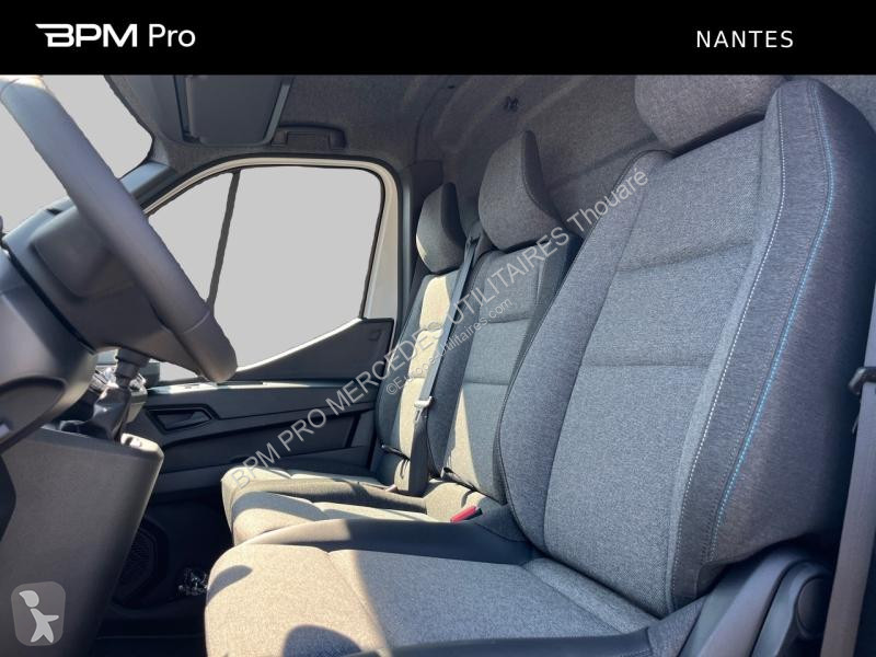 Veicolo commerciale Renault Fg F3500 L2H2 2.0...