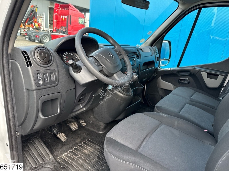 Autoutilitară Renault 130 EURO 6, 80.554 KM ?