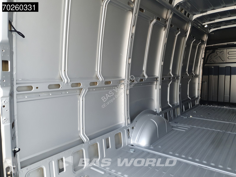 Autoutilitară Iveco 35S21 3.0L Automaat 210PK...