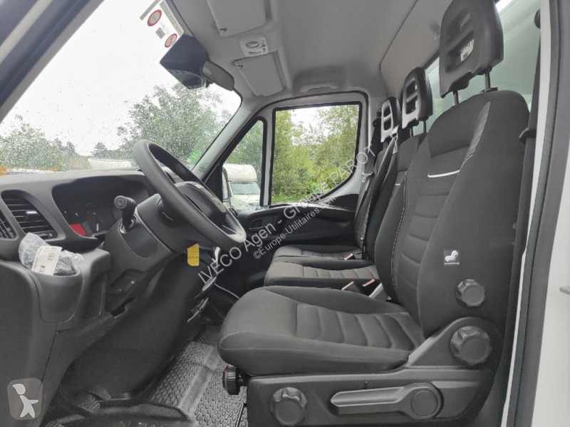 Veicolo commerciale Iveco 35C16H3.0 empattement...