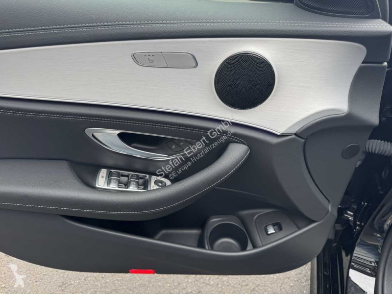 Véhicule utilitaire Mercedes E d...