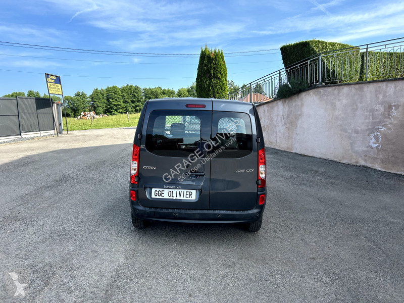 Véhicule utilitaire Mercedes Compact 109 1.5...