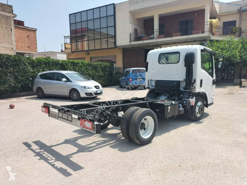 Furgoneta Isuzu