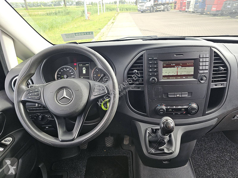 Véhicule utilitaire Mercedes 111 CDI EDITION L2H1