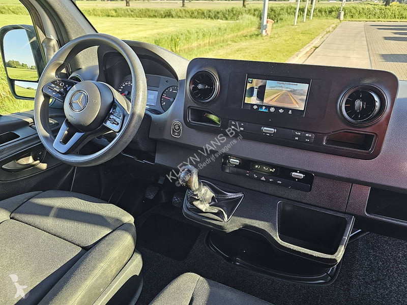 عربة نفعية Mercedes 317 L2H2 Navi RWD!