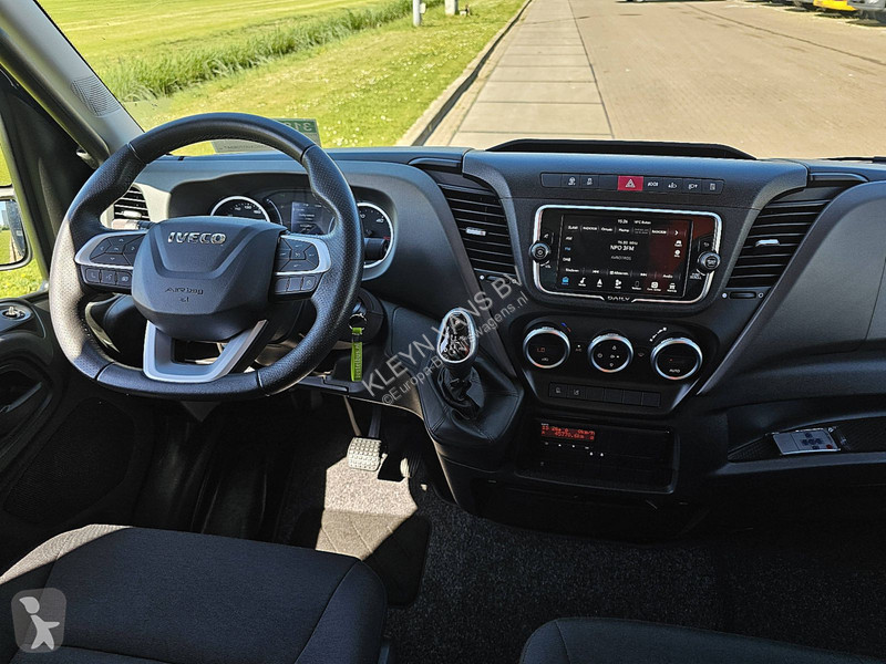 Véhicule utilitaire Iveco 40C18 CLICKSTAR EURO6