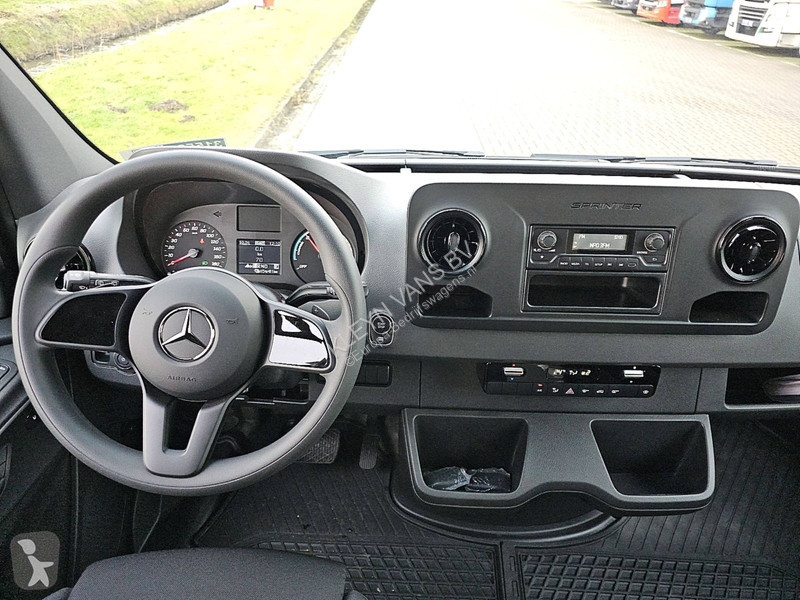 Autoutilitară Mercedes L2H2 47 kWh AC/DC!