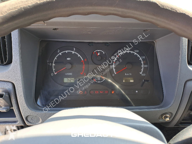 Autoutilitară Nissan NISSAN CABSTAR V.I TL 35...