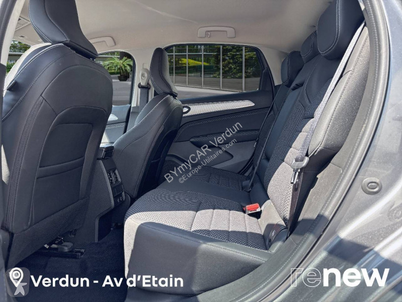 Autoutilitară Renault Arkana E-Tech 145 - 21B