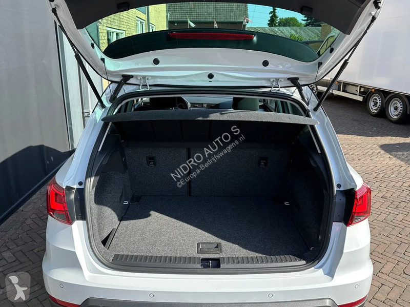 Véhicule utilitaire Seat 1.0 TSI Style Business...