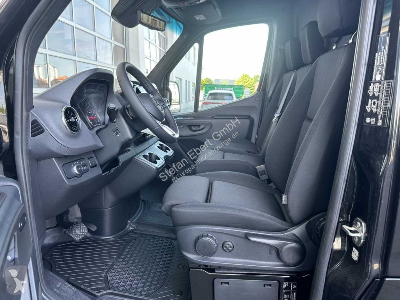 Užitkové vozidlo Mercedes 319 CDI 4325 AHK...