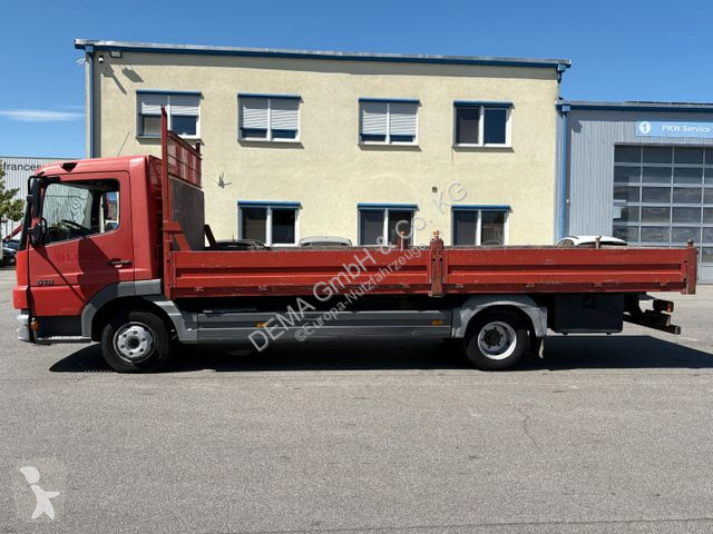 Furgoneta Mercedes 815*Bordwände*3-Sitzer*Euro...