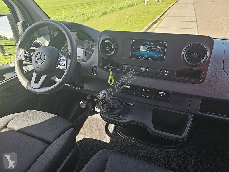 Veicolo commerciale Mercedes 317 L2H2 Navi Mbux