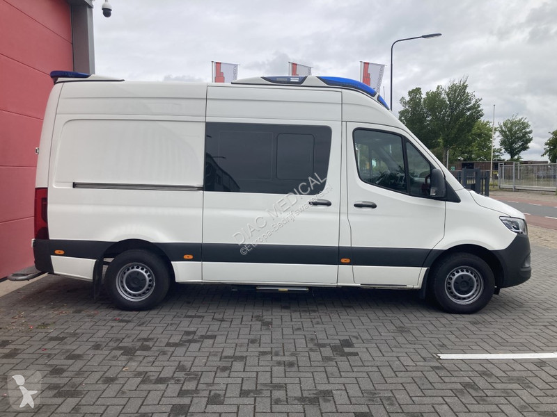 Furgoneta Mercedes 416 CDI Ambulance