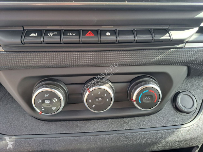 Veicolo commerciale Renault L2H1 3T BLUE DCI...