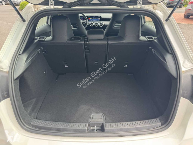 Užitkové vozidlo Mercedes A d...