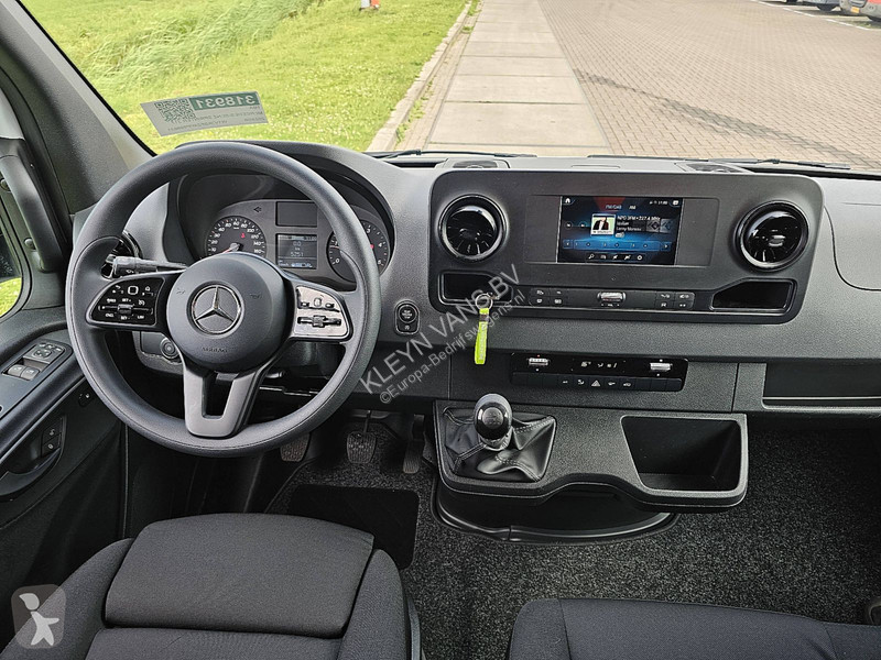 Bedrijfswagen Mercedes 317 L2H2 Navi Mbux